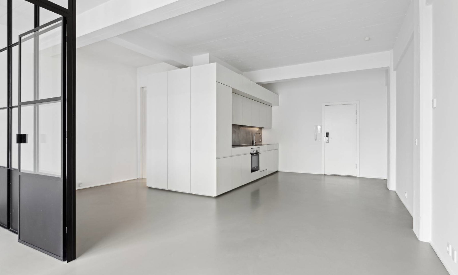2-room apartment in København S image 4