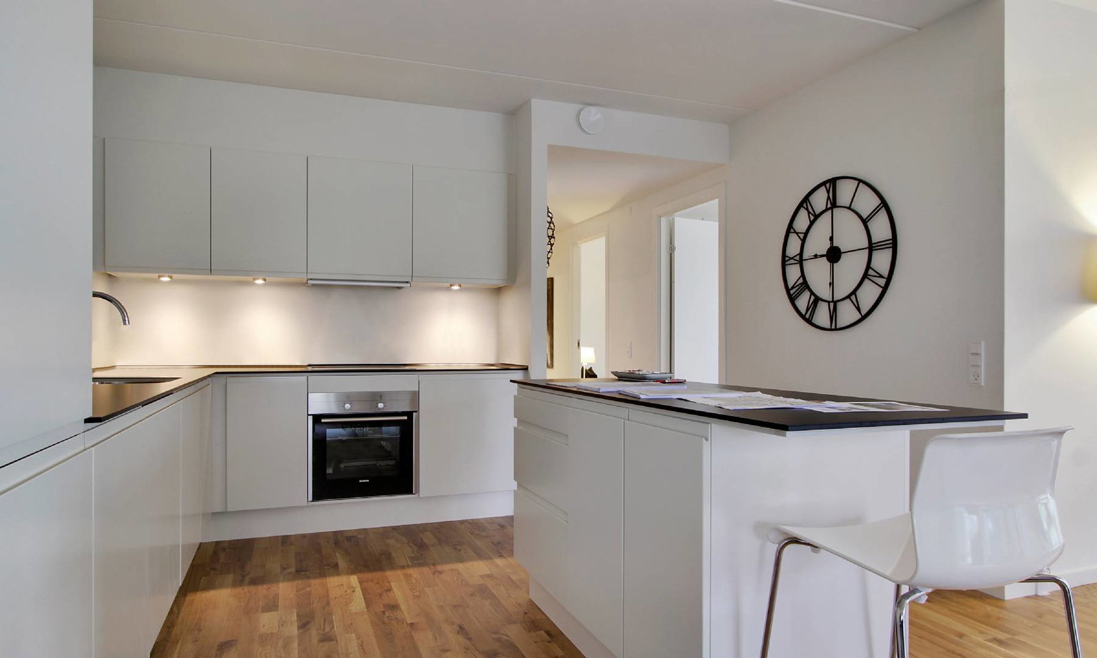 3-room apartment in Vallensbæk Strand image 5